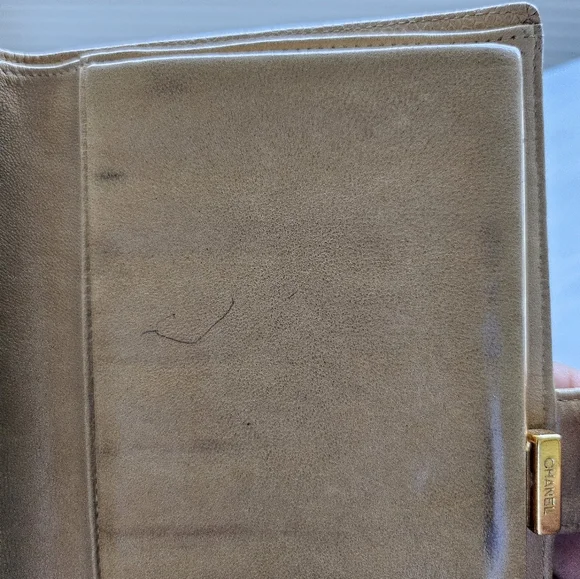 VGUC Chanel Caviar Leather Kisslock Beige Wallet Vintage - Picture 13 of 17
